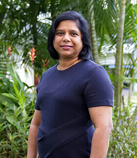 Anita Mahesan Director Of Finance - Australian International School (AIS)