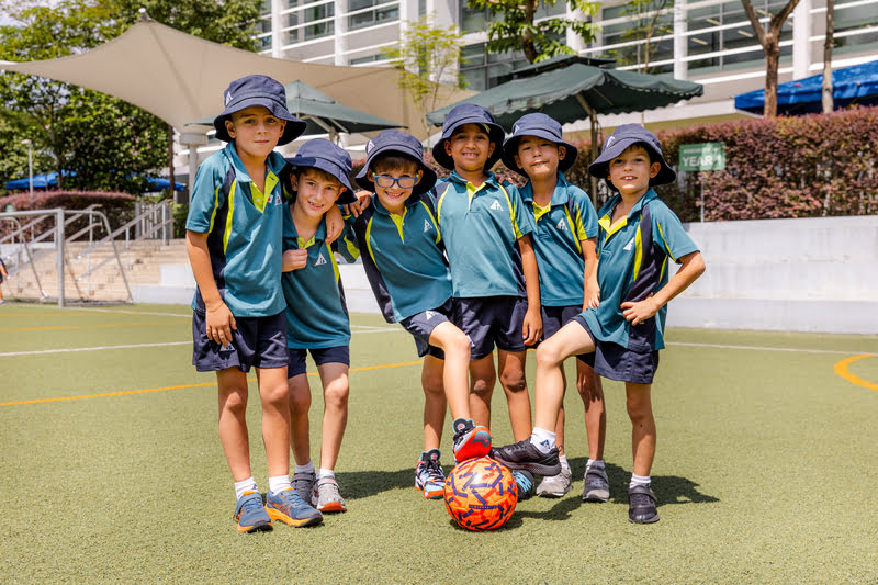 AIS_Uniform - Australian International School (AIS)