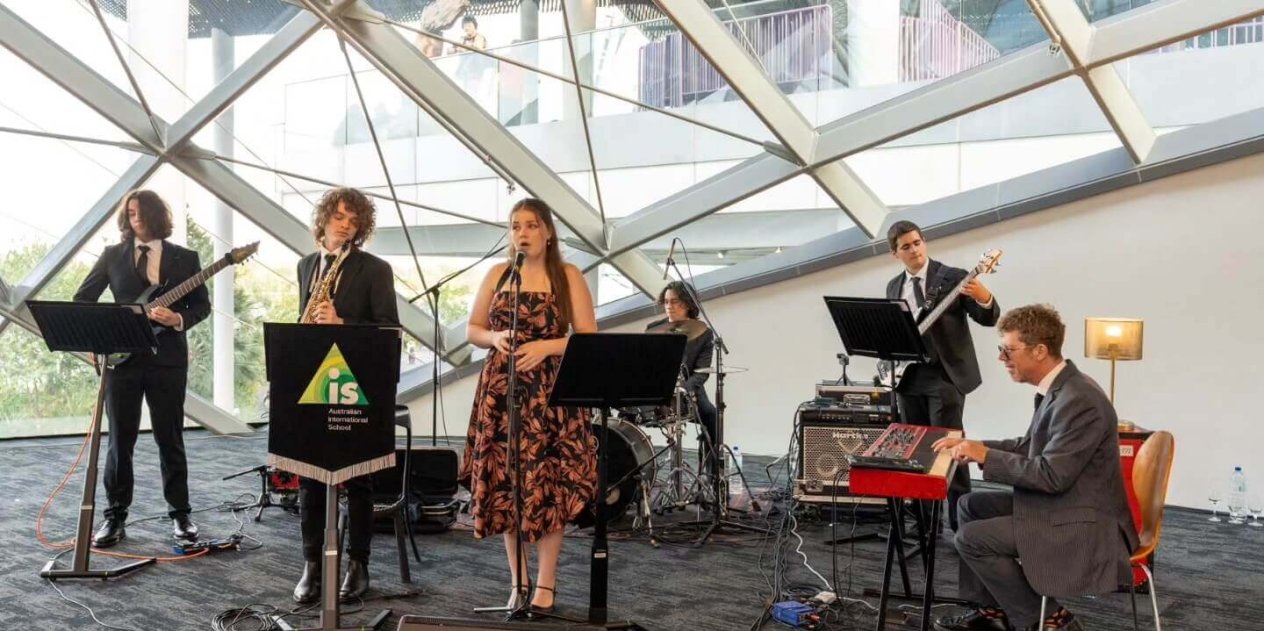 AIS perform Gardens By the bay
