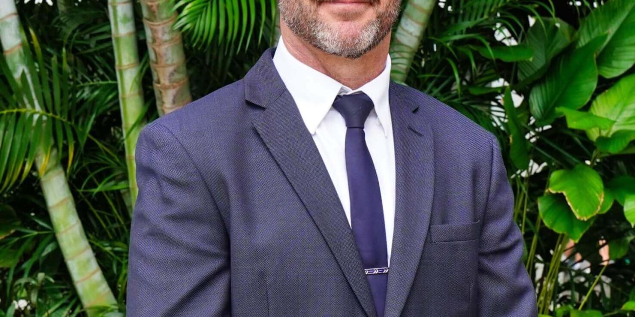 Australian International School Singapore (AIS) Willem Lampe