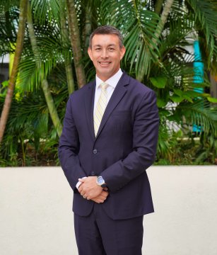 Steven Lupton - Head of School Australian International School | AIS Singapore